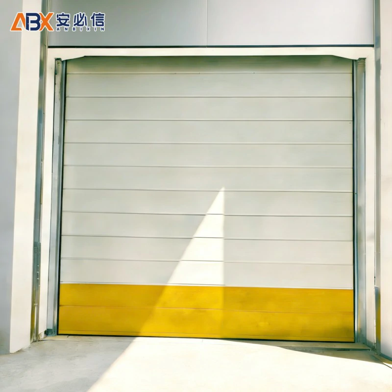 威海分段式滑升门